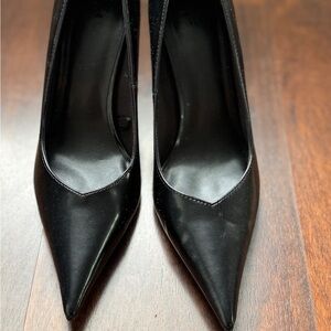 H&M Balck Pumps
